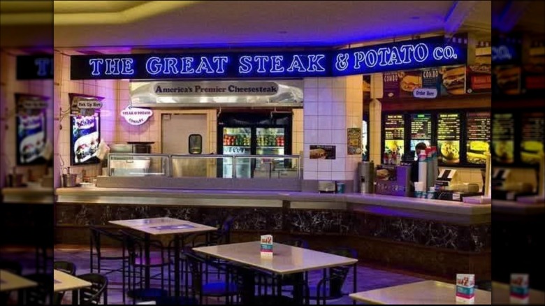 Emplacement vintage Great Steak dans un centre commercial