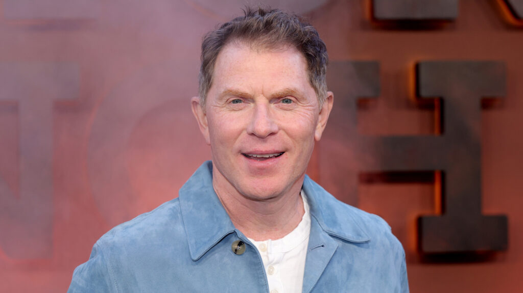 Pas d'essence ni de charbon de bois - Comment Bobby Flay préfère griller son steak