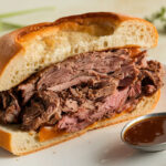 La sauce qui transforme les sandwichs au rôti de bœuf en un délice de Boston