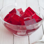 Avec Jell-O et Chocolat, vous avez le début d'un amour de Candy Boomers